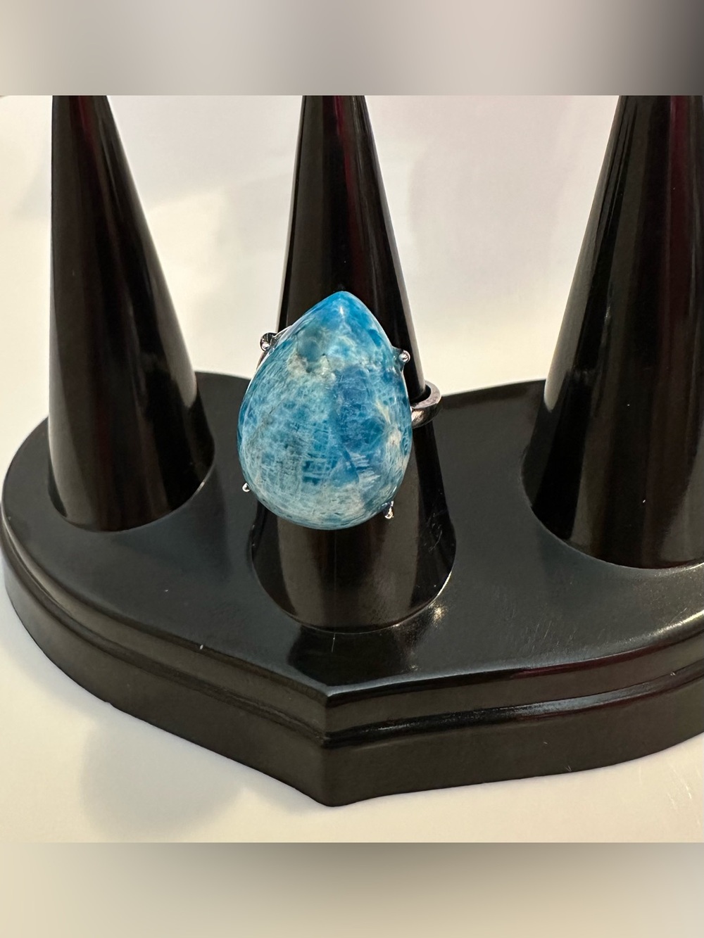 Blue Apatite Teardrop stone Ring - Silver tone